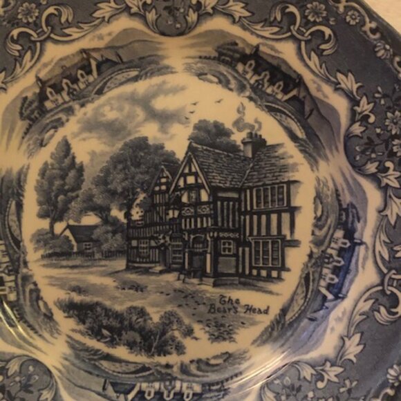 W H Grindley "English Country Inns" Salad Plates; 4 Available - Picture 2 of 8